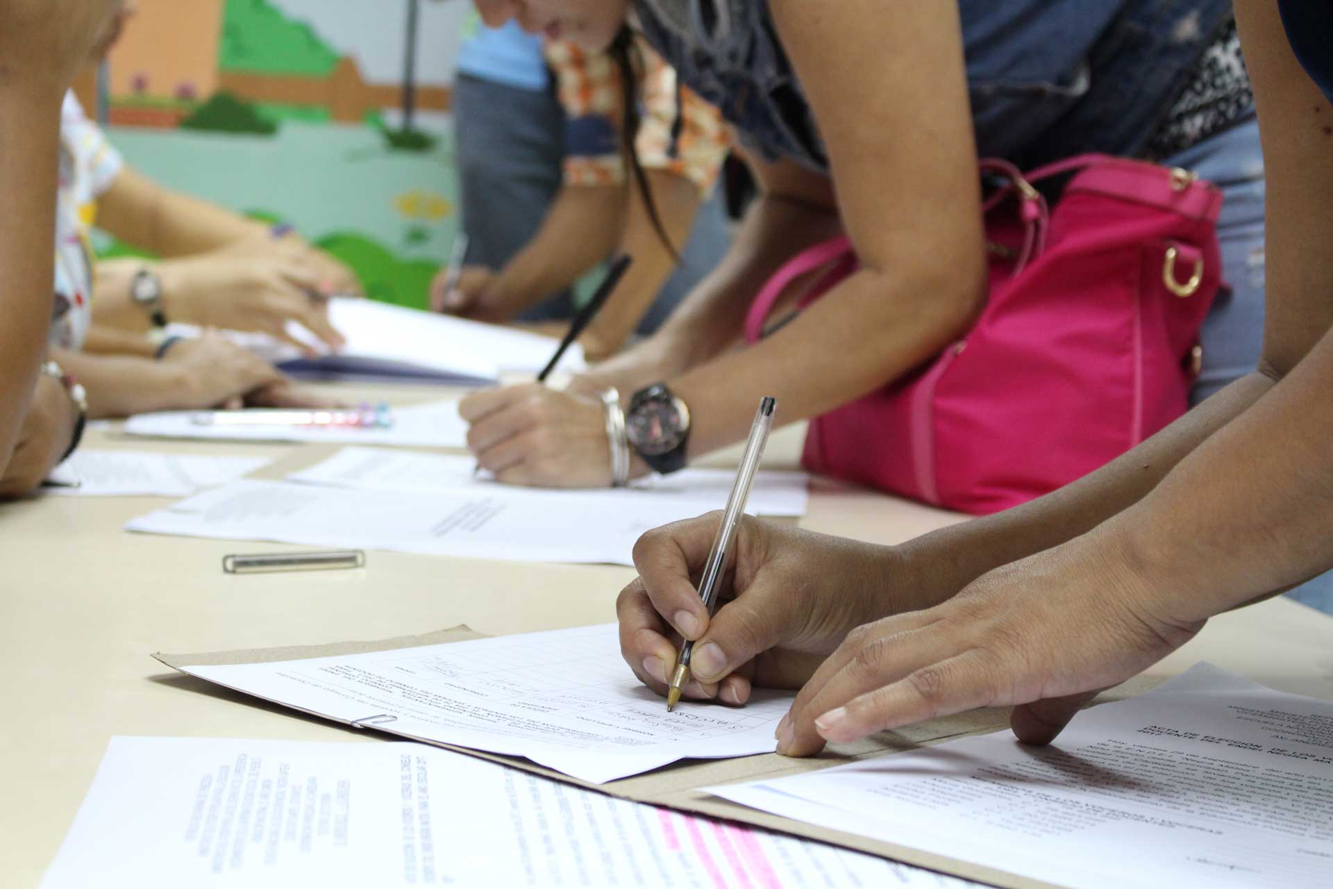 1ra Asamblea de padres y representantes para elegir consejos educativos