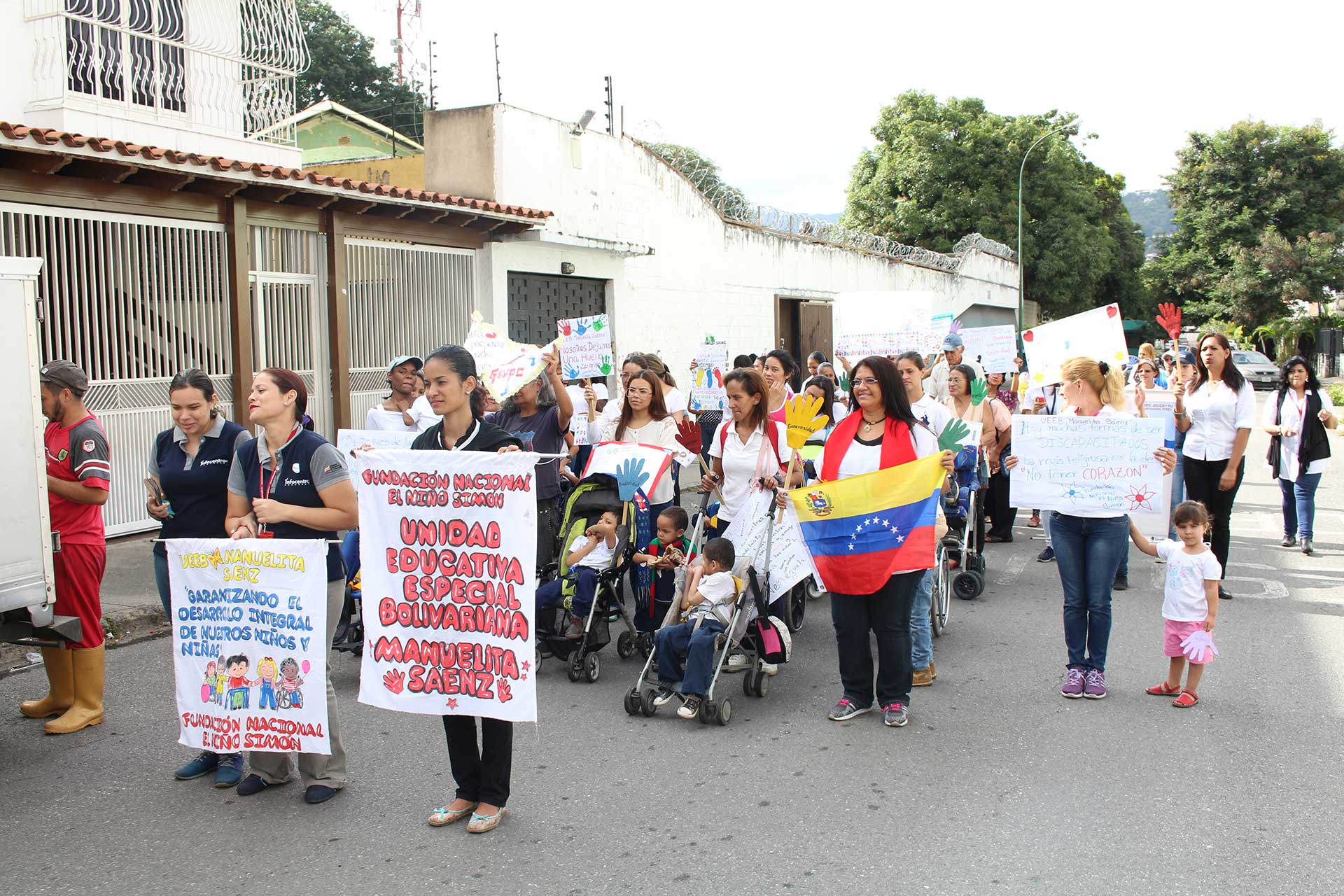 aniversario manuelita saenz 1